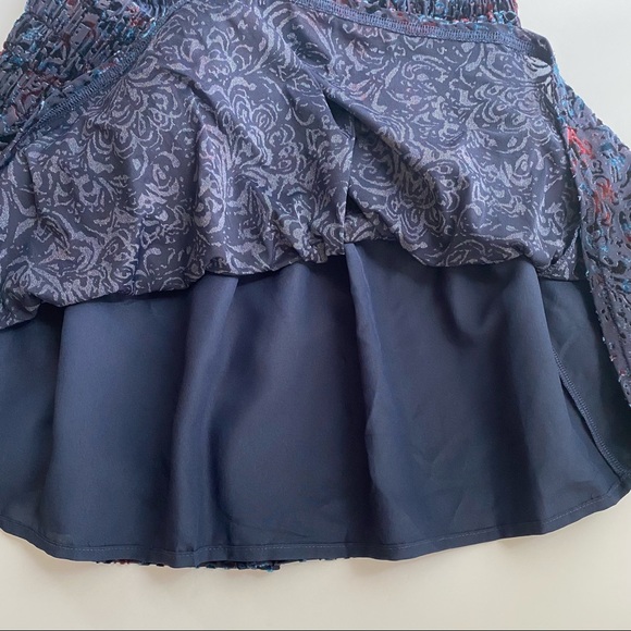 Kimchi Blue Urban Outfitters Flocked Velvet Skirt - Picture 3 of 8